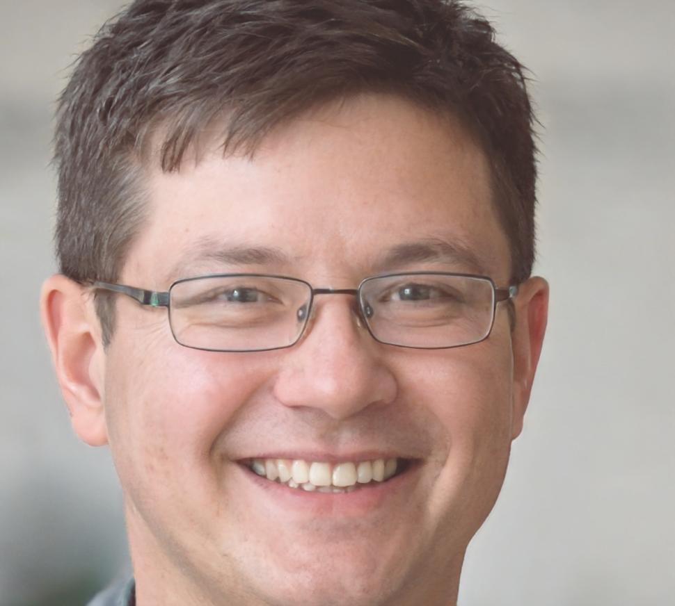 Finanzexperte Ludger Nussbaum während einer Kurseinheit